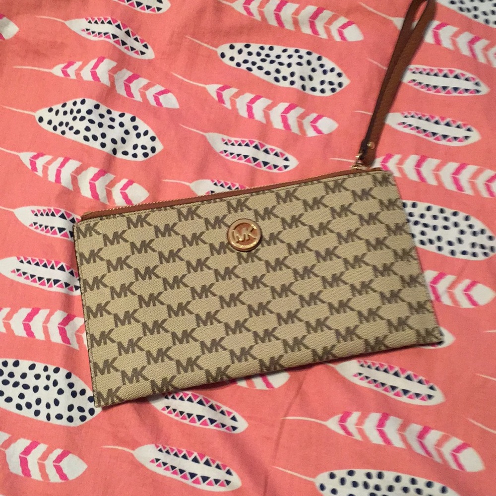 Michael by Michael Kors Wristlet
